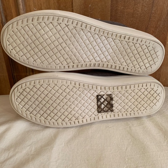 Steven By Steve Madden Slip On High Top Grey Suede Sneaker Size 6M - Picture 11 of 16